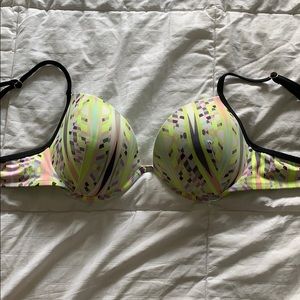 Victoria’s Secret bikini Top